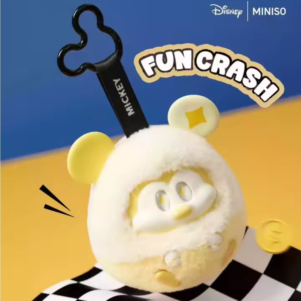 Fun Crash Wealthy Mickey Plush Keychain NIB